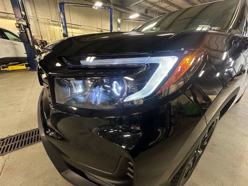 Used 2025 Honda Passport Black Edition image 30