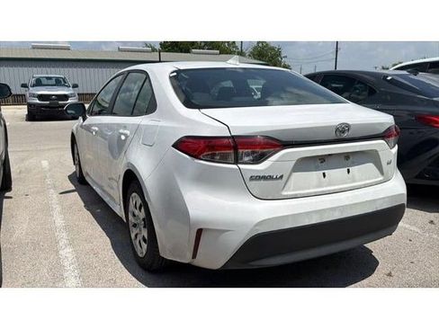 Certified 2024 Toyota Corolla LE FWD image 6