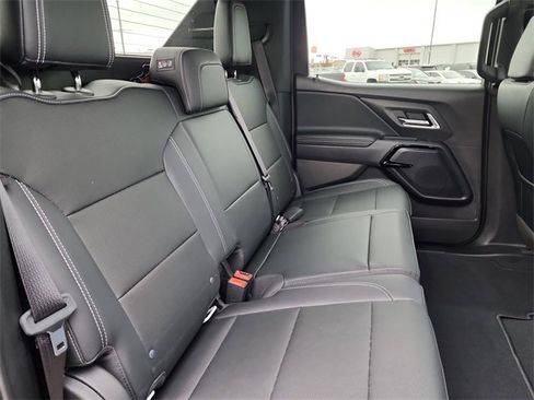 Used 2025 Chevrolet Silverado EV LT image 22