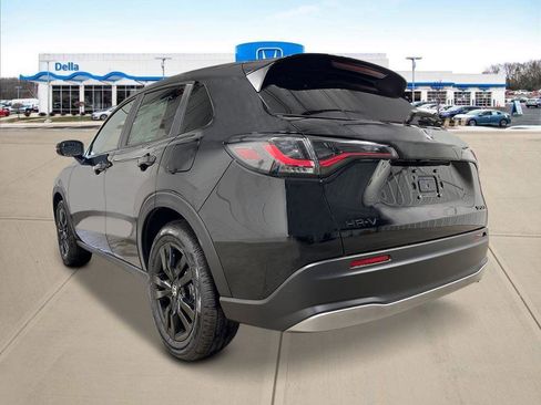 New 2026 Honda HR-V Sport image 5