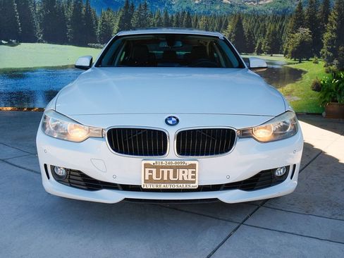 Used 2014 BMW 328i Sedan w/ Premium Package RWD image 2
