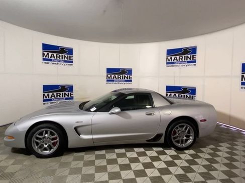 Used 2003 Chevrolet Corvette Z06 w/ Memory Package, 3 Drivers RWD image 7
