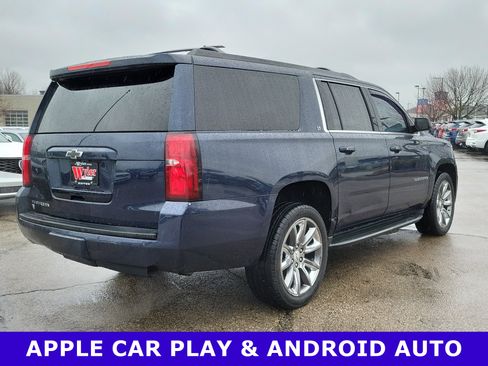 Used 2019 Chevrolet Suburban LT image 4