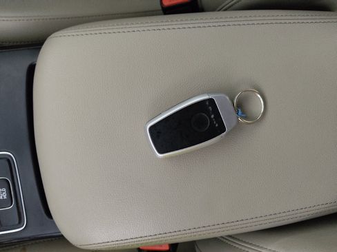 Used 2020 Kia Sorento EX FWD image 32