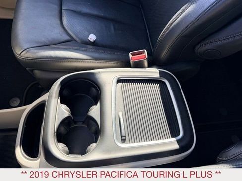 Certified 2019 Chrysler Pacifica Touring-L Plus w/ Advanced Safetytec Group image 19