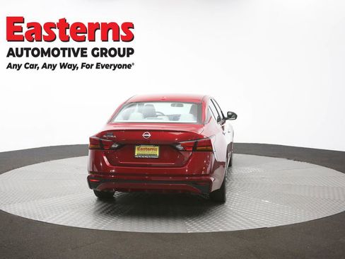 Used 2025 Nissan Altima 2.5 SV FWD image 37