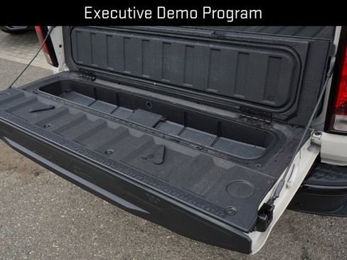 Used 2026 Chevrolet Colorado Trail Boss AWD/4WD image 17