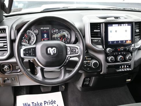 Used 2025 RAM 1500 Big Horn AWD/4WD image 30