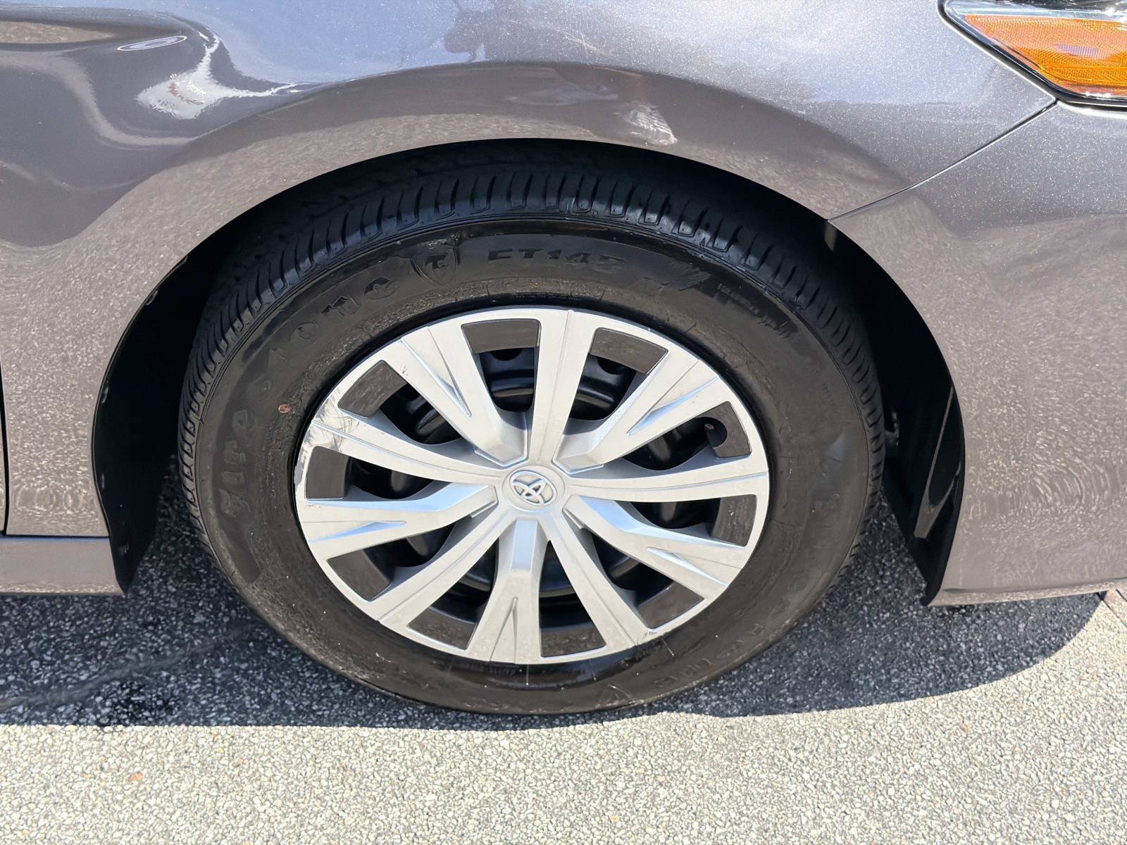 Used 2023 Toyota Camry LE FWD image 13