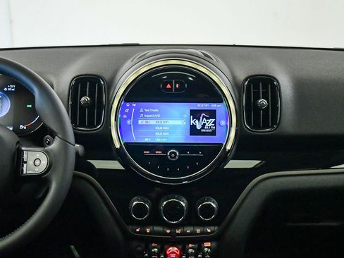 Certified 2024 MINI Cooper Countryman S FWD image 14