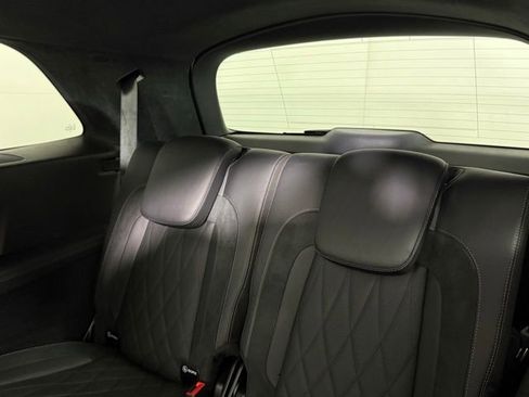 Used 2025 Mercedes-Benz GLS 63 AMG 4MATIC image 24