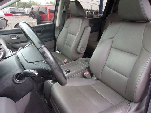 Used 2016 Honda Odyssey EX-L image 9