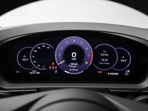 New 2025 Porsche Cayenne E-Hybrid image 84