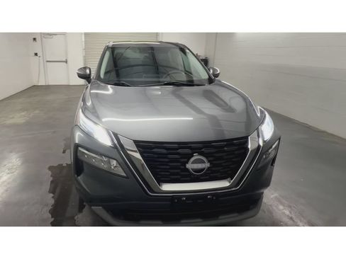 Used 2023 Nissan Rogue SV AWD/4WD image 3