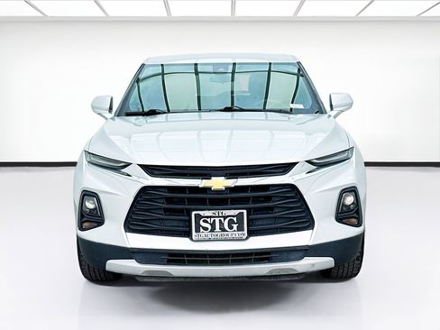 Used 2021 Chevrolet Blazer LT image 2