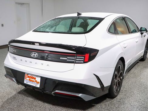 Used 2025 Hyundai Sonata SEL FWD image 7