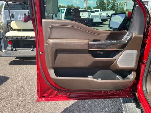 Used 2023 Ford F150 King Ranch w/ Equipment Group 601A High AWD/4WD image 10
