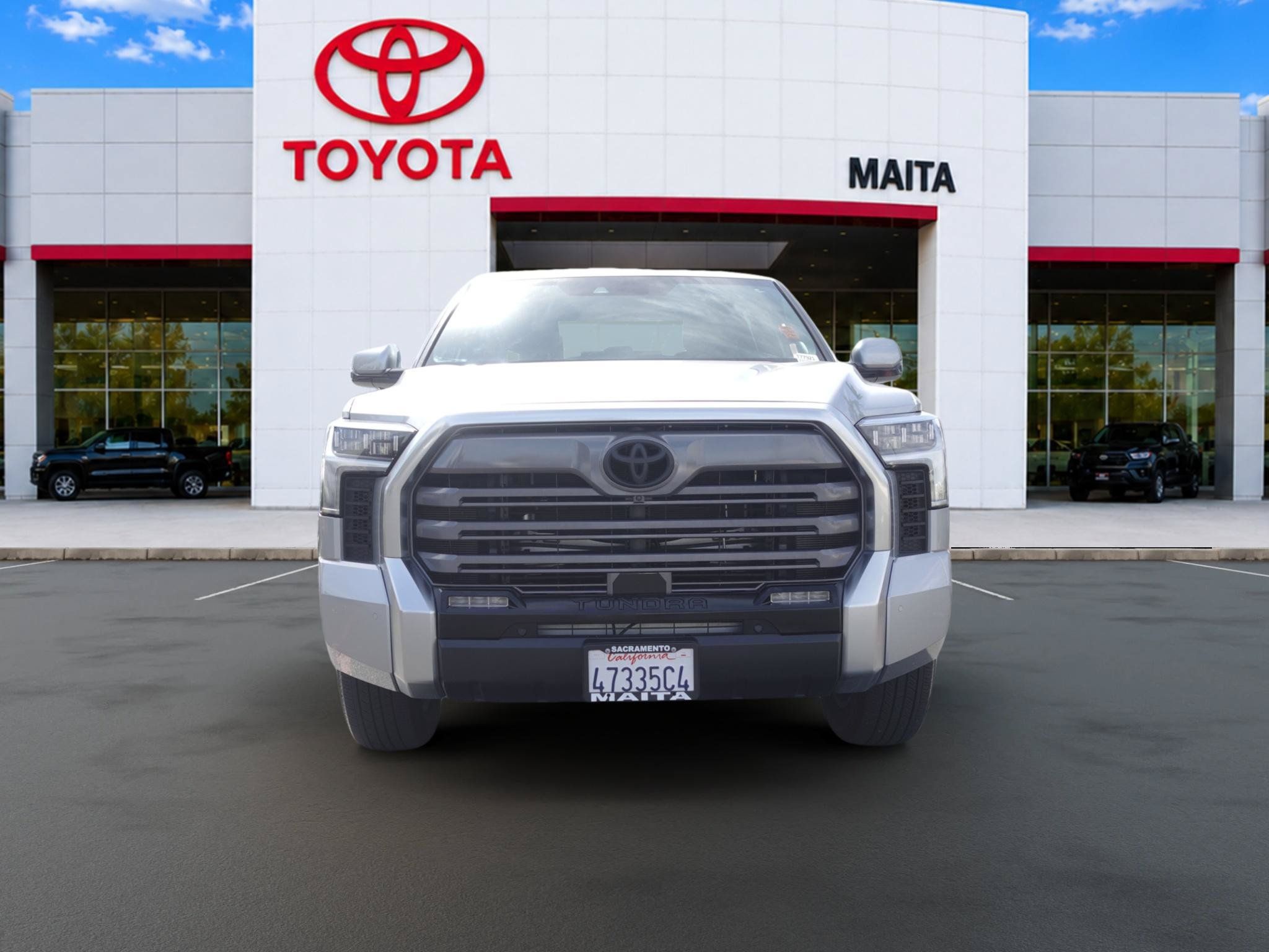 Used 2025 Toyota Tundra Limited AWD/4WD image 8