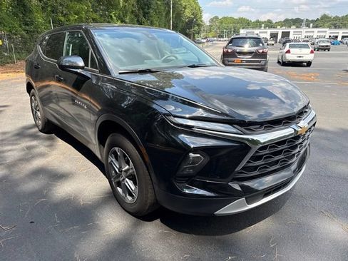 Used 2024 Chevrolet Blazer LT w/ LPO, Floor Liner Package FWD image 7