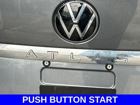 Used 2021 Volkswagen Atlas SE image 12