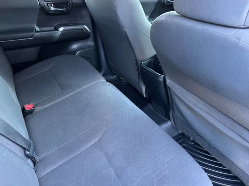 Used 2017 Toyota Tacoma TRD Pro image 30