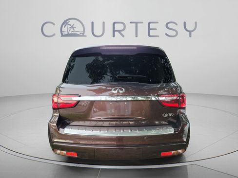 Used 2018 INFINITI QX80 2WD w/ Driver Assistance Package image 14