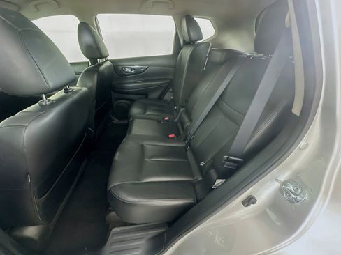 Used 2017 Nissan Rogue SL image 26