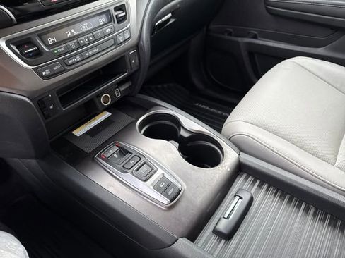 Certified 2023 Honda Passport EX-L image 24