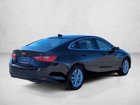 Used 2024 Chevrolet Malibu LT image 5