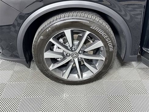 Used 2025 Acura MDX w/ Technology Package image 4