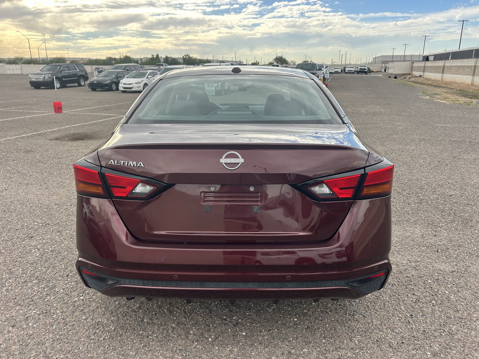 Used 2025 Nissan Altima 2.5 SV FWD image 4