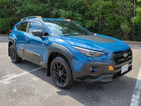 Used 2024 Subaru Crosstrek 2.5i Wilderness w/ Wilderness Package AWD/4WD image 2
