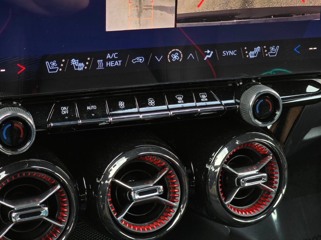 New 2026 Chevrolet Blazer EV RS AWD/4WD image 32
