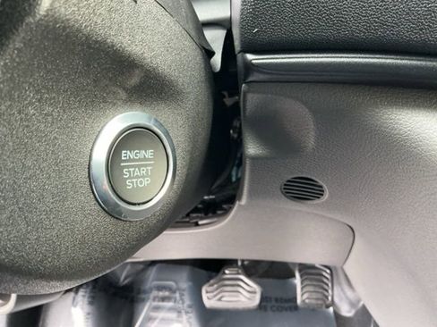 New 2026 Ford Transit 250 148 Medium Roof RWD image 22