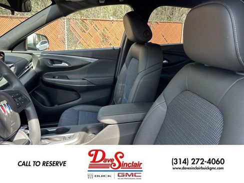 New 2026 Buick Envista Preferred w/ Advanced Safety Package FWD image 11