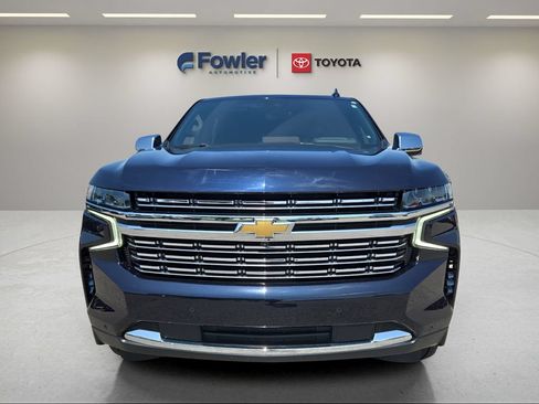 Used 2023 Chevrolet Tahoe Premier AWD/4WD image 2