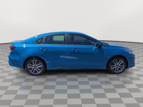 Used 2022 Kia Forte GT-Line w/ GT-Line Technology Package FWD image 6