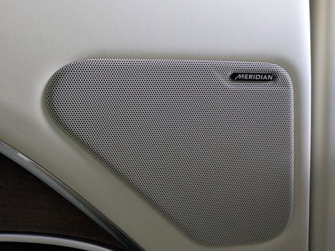 Used 2023 Land Rover Range Rover SE image 28