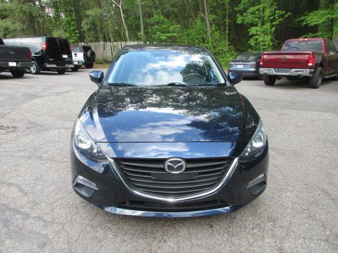 Used 2016 MAZDA MAZDA3 i Sport image 2