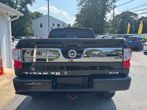 Used 2017 Nissan Titan Platinum Reserve image 4