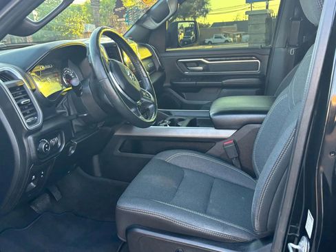 Used 2019 RAM 1500 Big Horn image 32