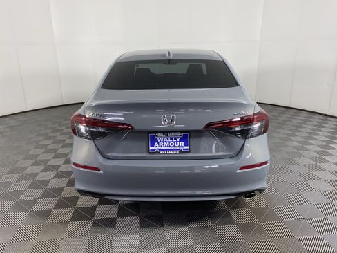 Used 2025 Honda Civic Sport image 30
