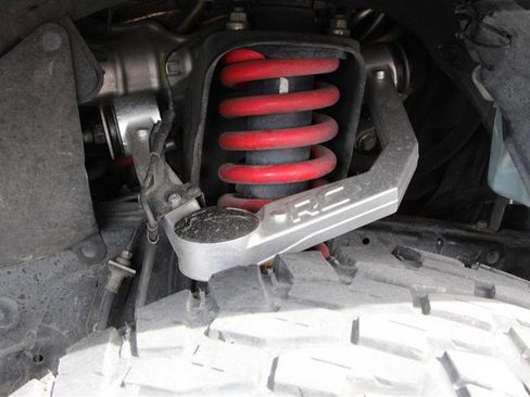 Used 2020 Toyota 4Runner TRD Off-Road AWD/4WD image 43