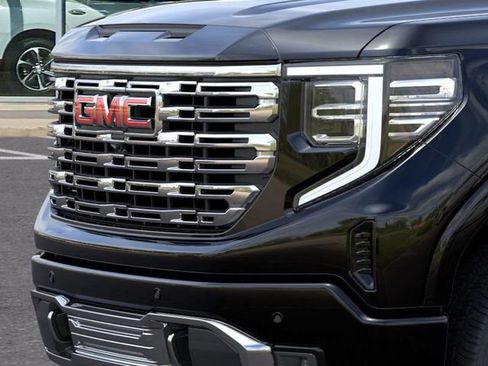 New 2025 GMC Sierra 1500 Denali w/ Denali Reserve Package AWD/4WD image 13