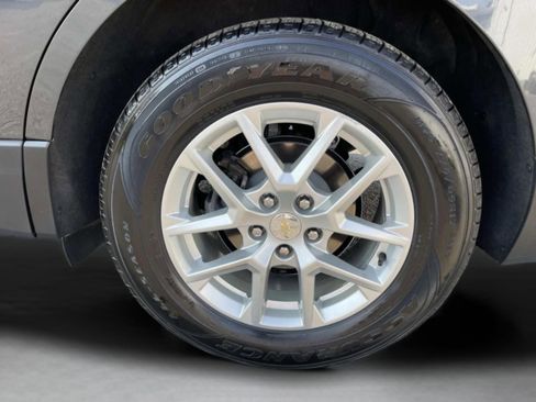 Used 2023 Chevrolet Equinox LT image 13