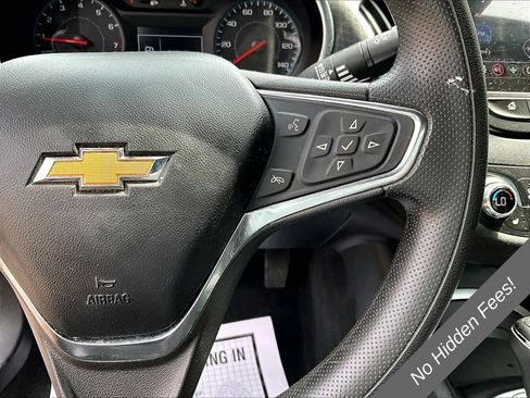 Used 2020 Chevrolet Malibu LT FWD image 17