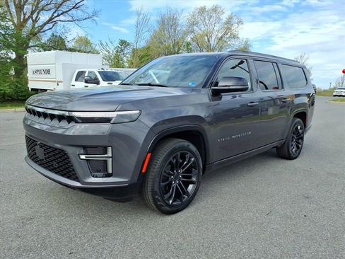 New 2026 Jeep Grand Wagoneer L Summit AWD/4WD image 12