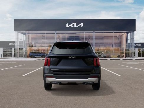 New 2026 Kia Sorento S w/ S Panoramic Sunroof Package FWD image 5