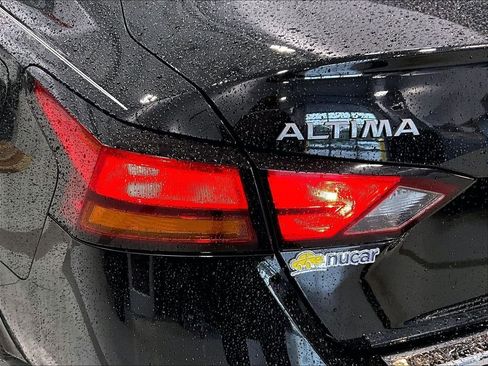 Used 2023 Nissan Altima 2.5 SL AWD/4WD image 24