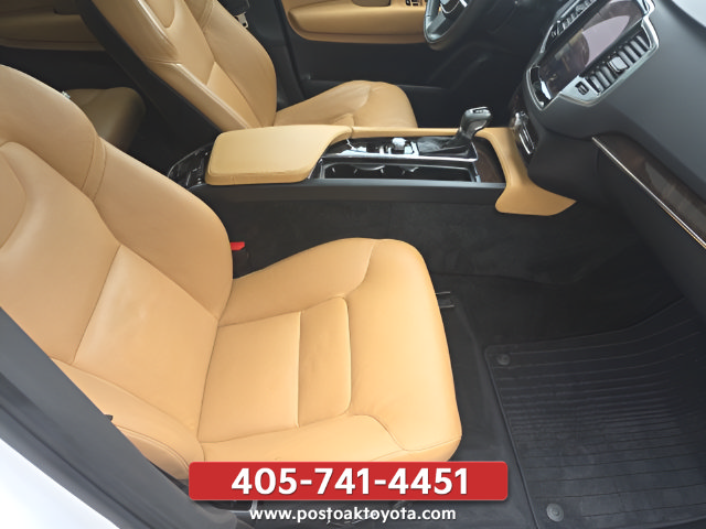 Used 2016 Volvo XC90 T6 Momentum w/ Momentum Plus Package AWD/4WD image 31
